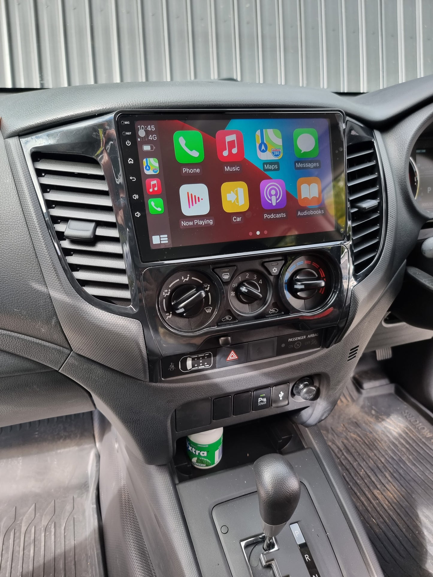 Wireless Apple Carplay navigation system, dashboard DIY installation in Mitsubishi L200