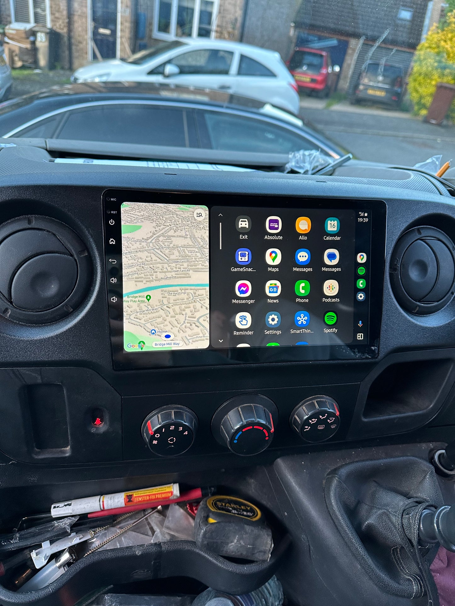 Renault Master 2010-2018 Wireless Apple CarPlay Upgrade Kit