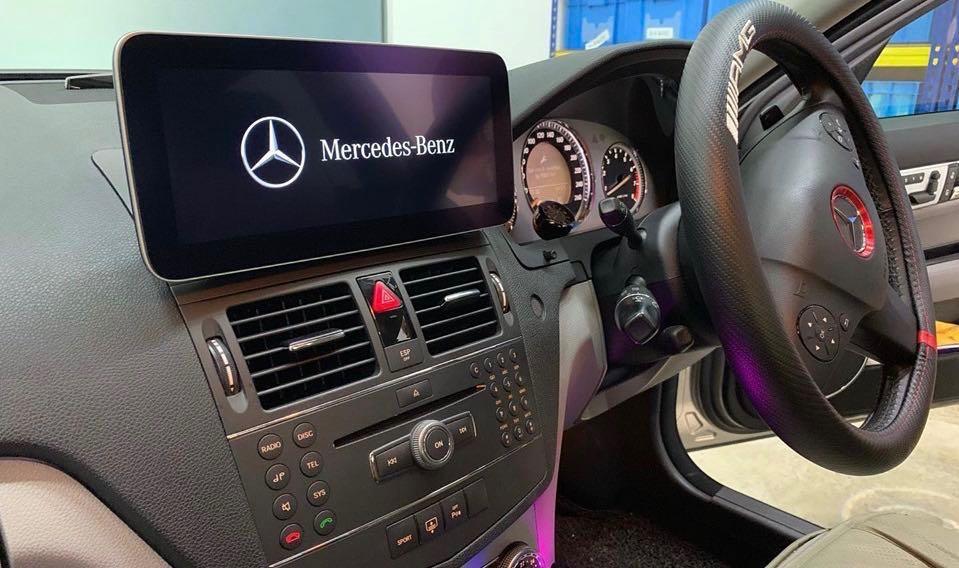 MERCEDES BENZ C CLASS 2007-2015 W204/S204 Wireless Apple CarPlay Upgrade Kit
