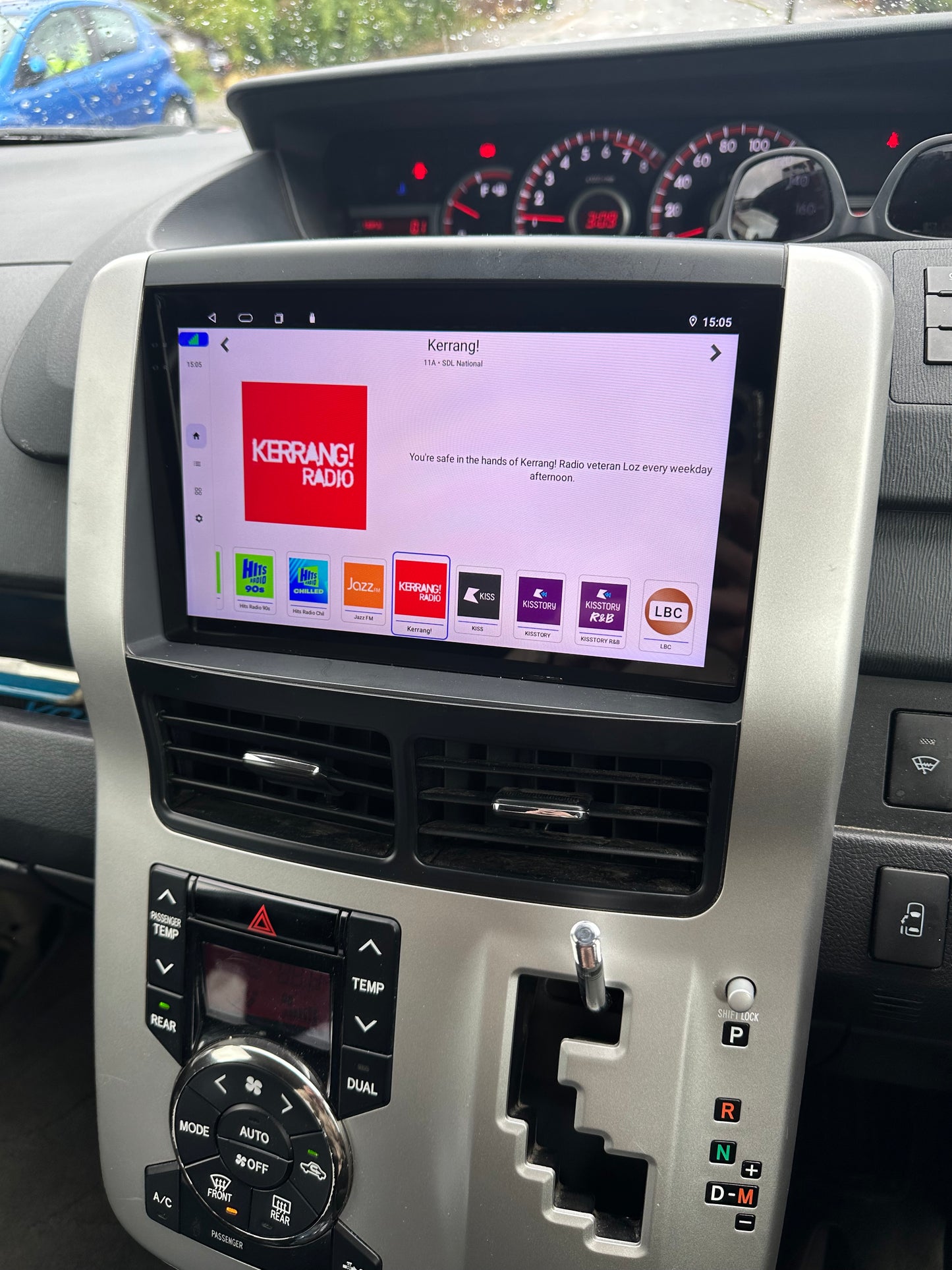 Toyota Noah/Voxy 2007-2013 Wireless Apple CarPlay Upgrade Kit