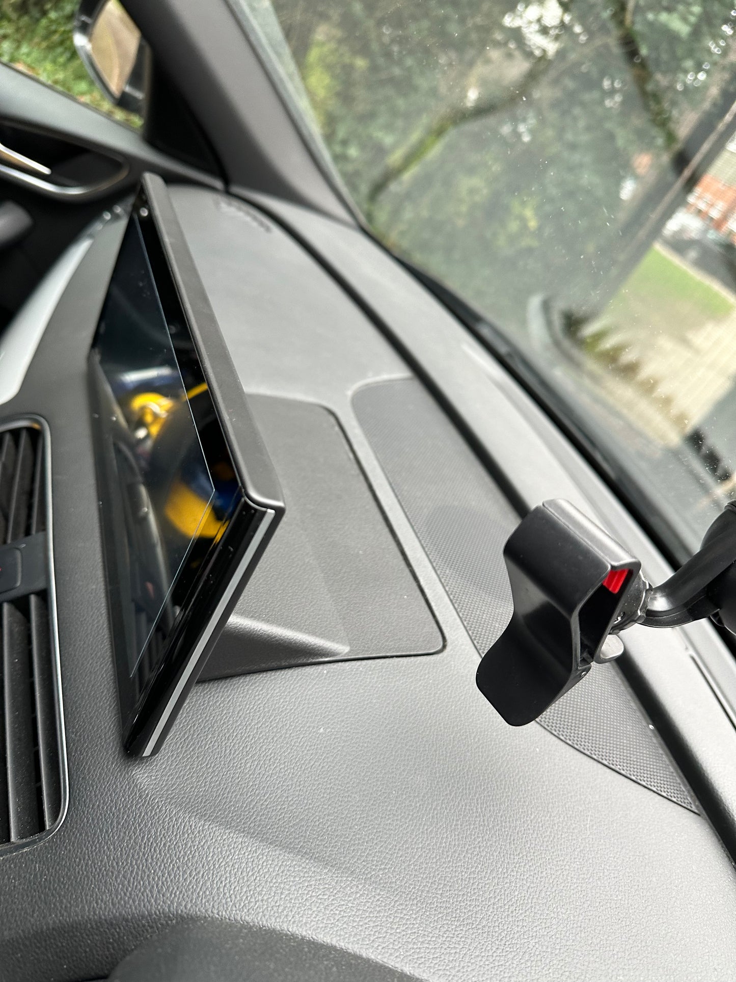 AUDI A1 / S1 (2010-2018) - Full Touchscreen Upgrade Kit - Wireless Apple CarPlay / Wireless Android Auto