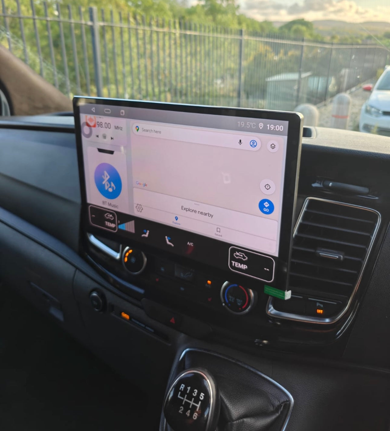 Ford Transit/Custom 2018-2024 Wireless Apple CarPlay Upgrade Kit