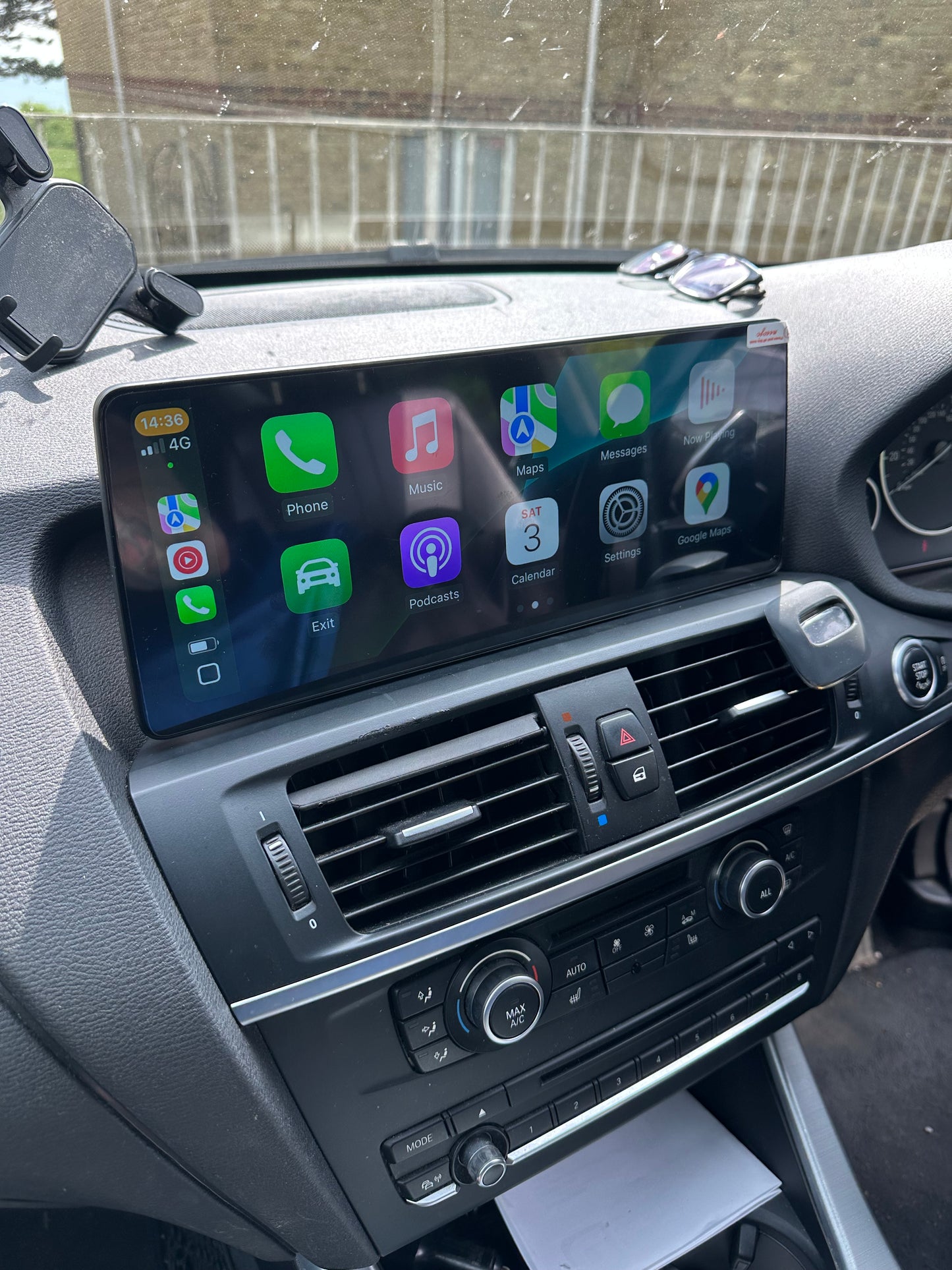 Wireless Apple Carplay navigation system, X3 dashboard installation