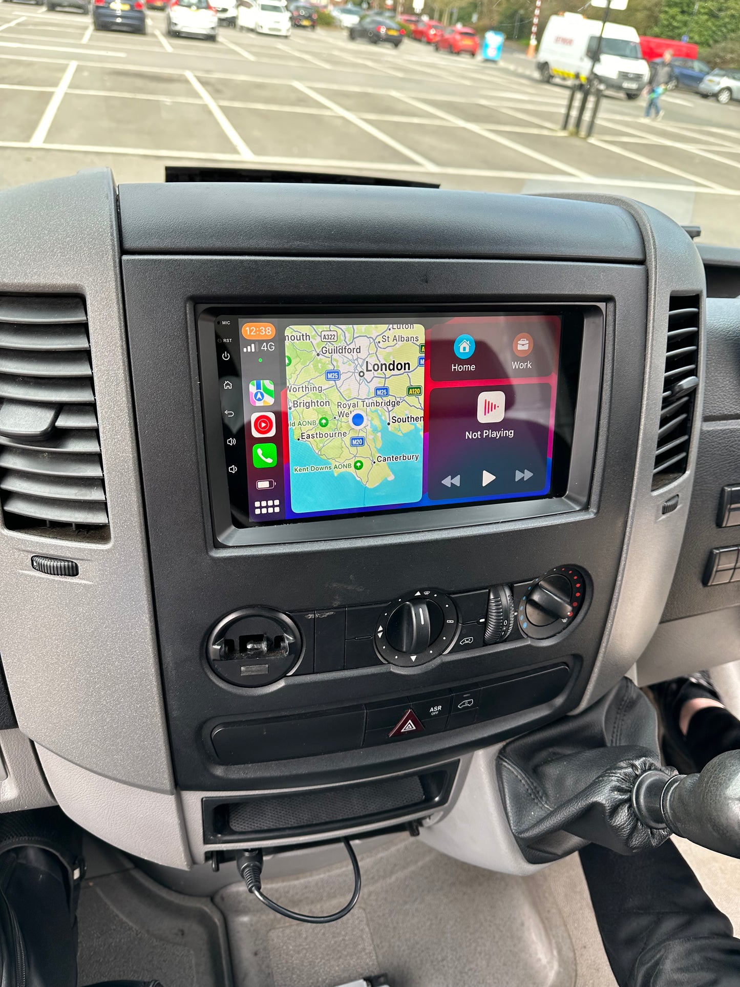 9 inch Android car screen display for Mercedes Sprinter