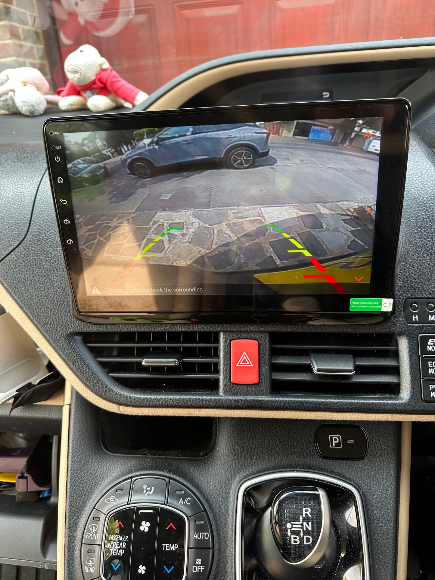 Toyota Noah/Voxy 2014-2020 Wireless Apple CarPlay/Android Auto Upgrade Kit