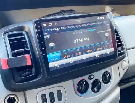 Vauxhall Vivaro 2010-2014 Wireless Apple CarPlay Upgrade Kit