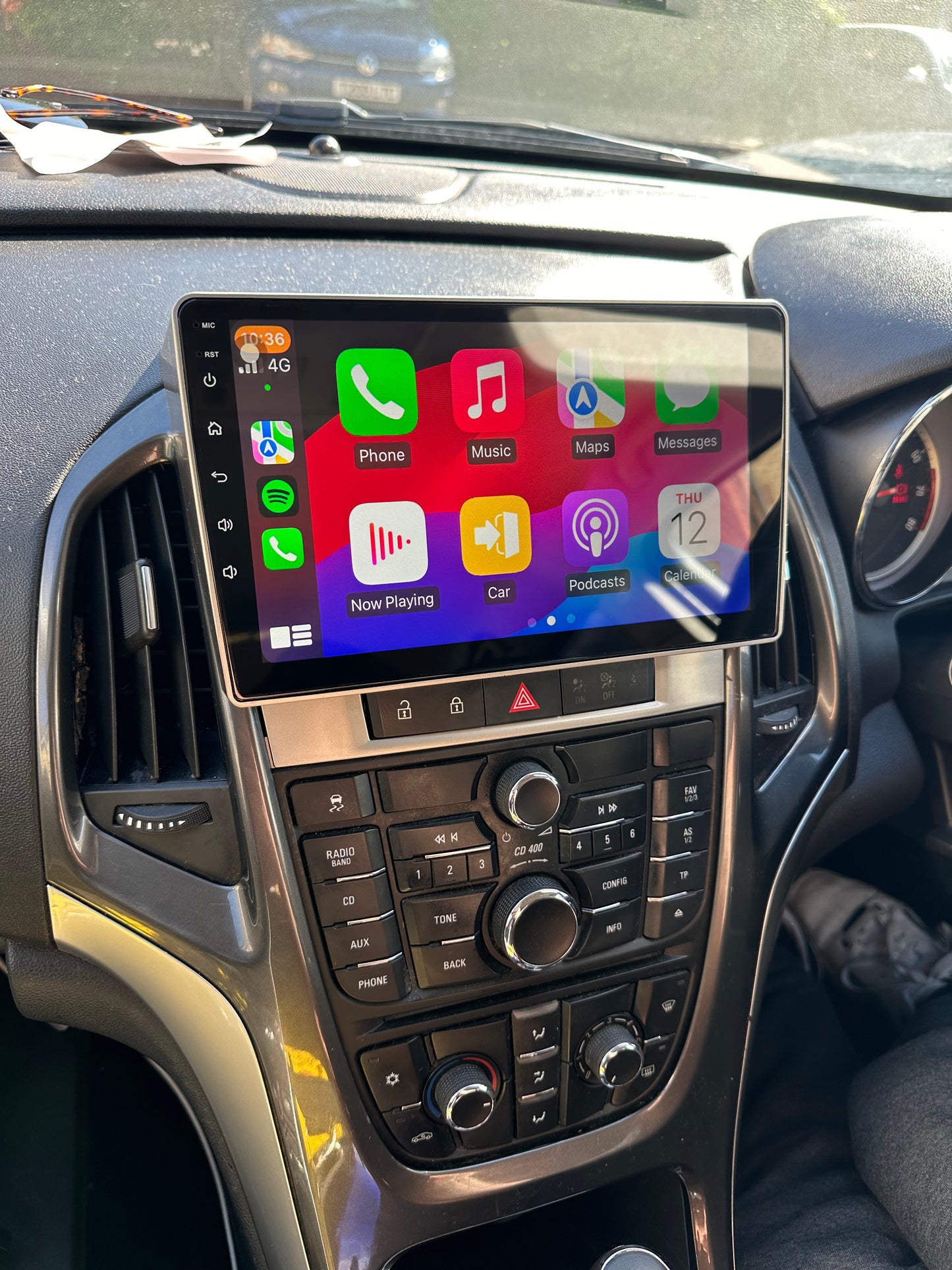 VAUXHALL ASTRA J/CASCADA 2009-2015 - PREMIUM HEAD UNIT UPGRADE KIT: RADIO INFOTAINMENT SYSTEM WITH WIRED & WIRELESS APPLE CARPLAY AND ANDROID AUTO COMPATIBILITY