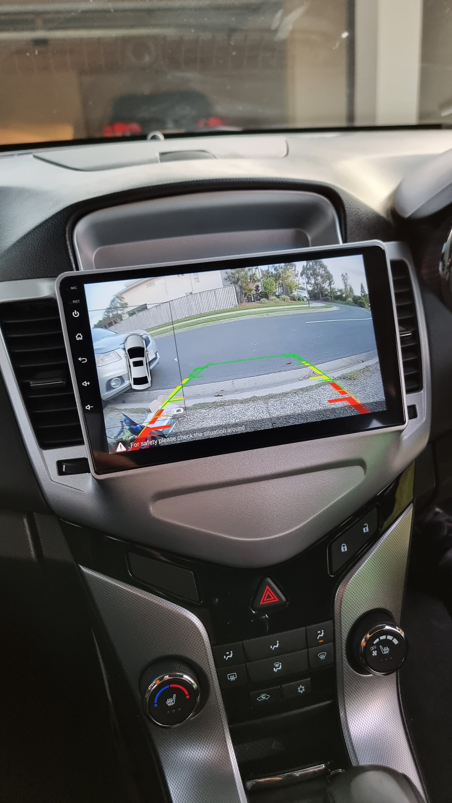 Chevrolet/Holden Cruze 2008-2019 Wireless Apple CarPlay/Android Auto Upgrade Kit