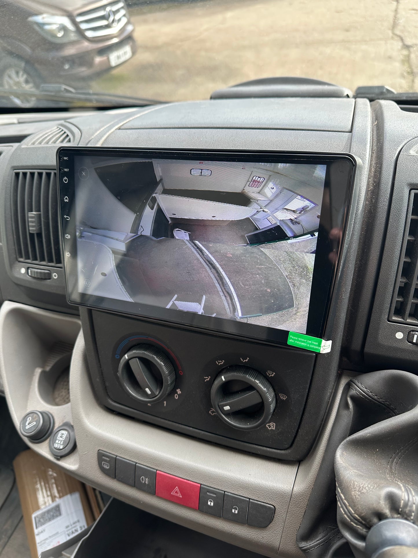 Peugeot Boxer 2006-2011 Wireless Apple CarPlay Upgrade Kit