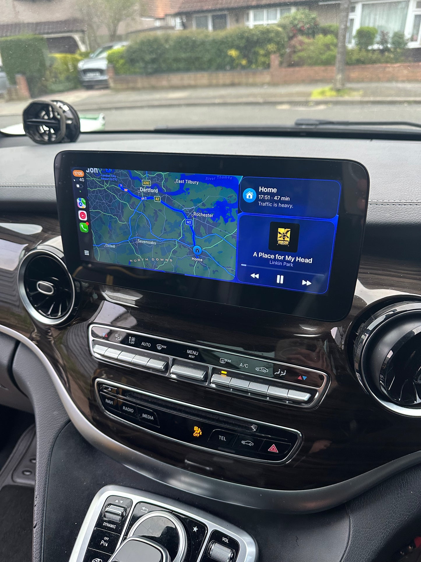 Mercedes V Class 2016-2023 Wireless Apple CarPlay Touchscreen Kit