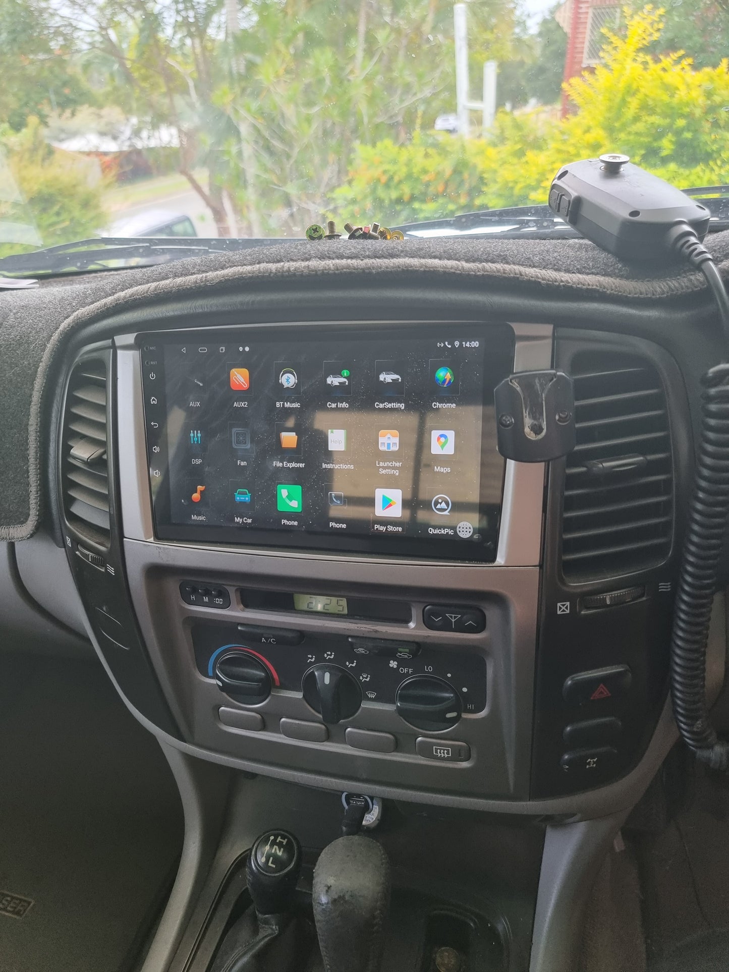 Toyota Land Cruiser 100 Series 1999-2007 Wireless Apple CarPlay Upgrade Kit
