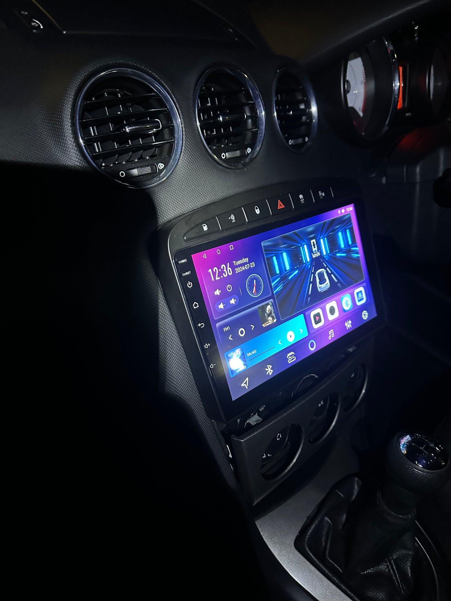 Peugeot 308 2008-2014 Wireless Apple CarPlay Upgrade Kit