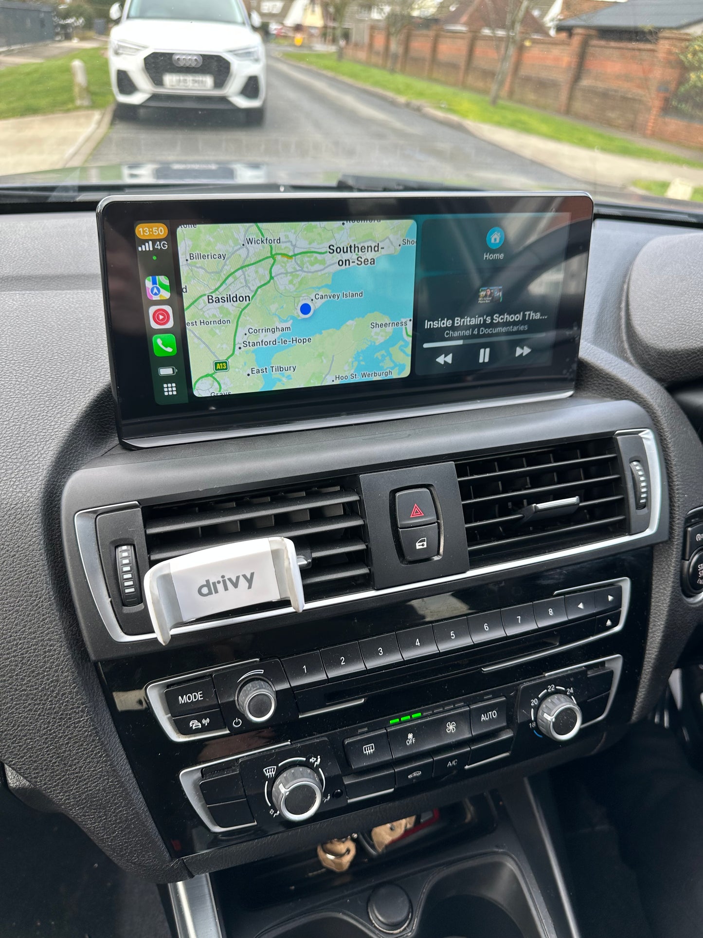 BMW 1 SERIES 2011-2019 (F20/F21) - PREMIUM HEAD UNIT UPGRADE KIT: RADIO INFOTAINMENT SYSTEM WITH WIRELESS APPLE CARPLAY AND ANDROID AUTO COMPATIBILITY