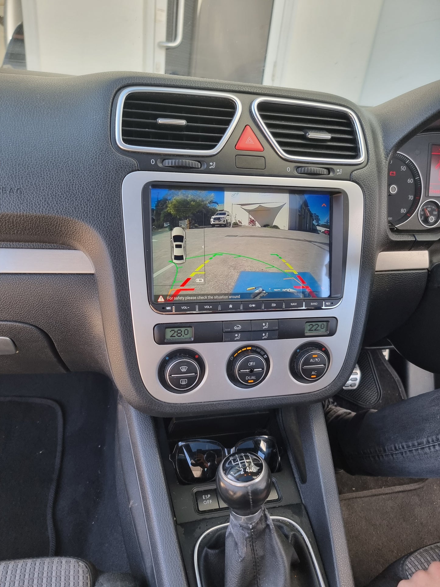 VOLKSWAGEN VW EOS (2005-2016) - Full Touchscreen Upgrade Kit - Wireless Apple CarPlay / Wireless Android Auto