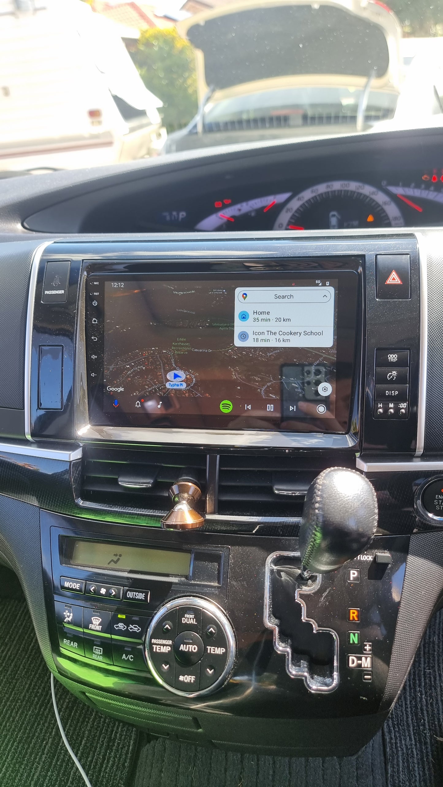 Toyota Estima 2006-2017 Wireless Apple CarPlay Upgrade Kit
