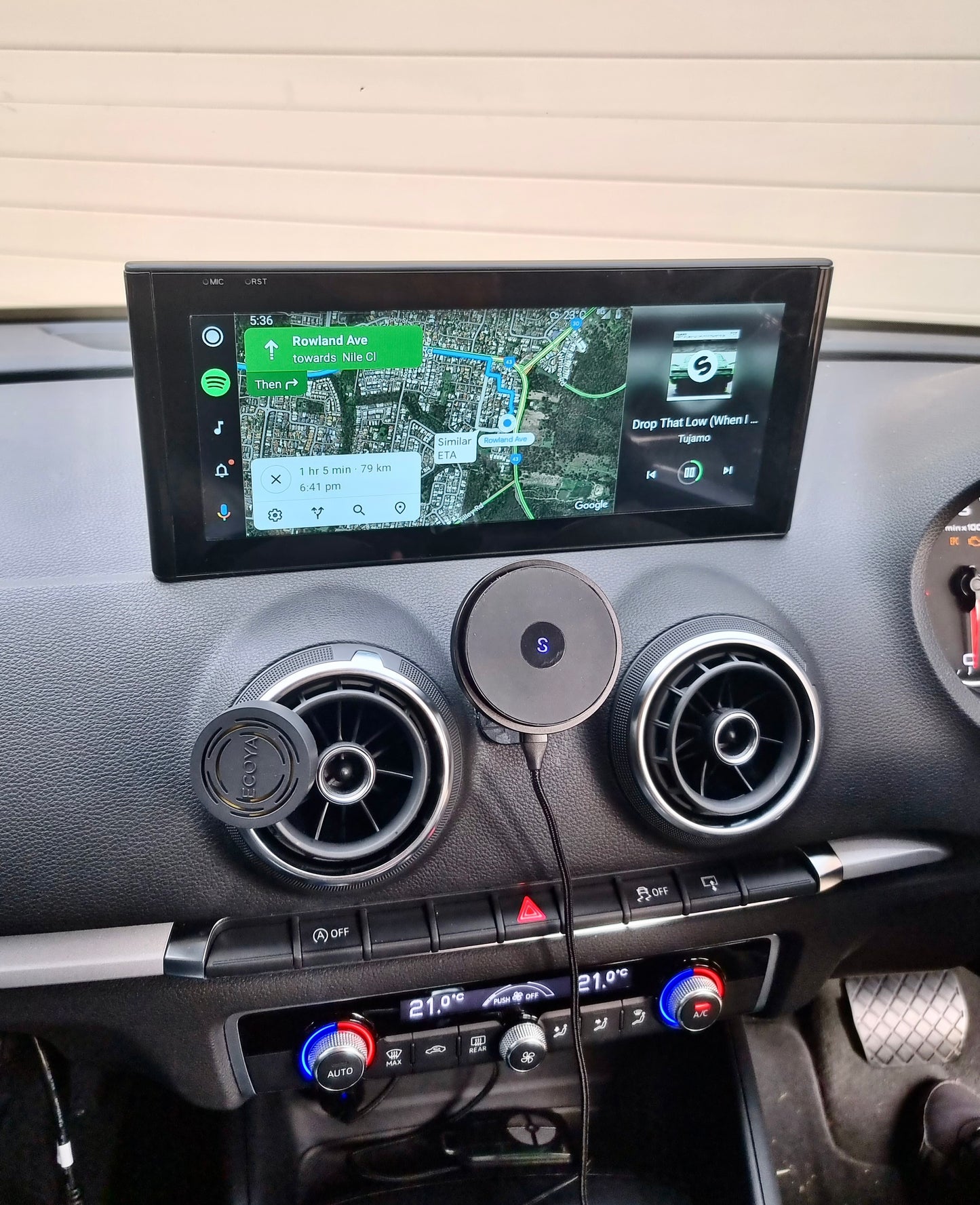 AUDI A3 (2013-2020) - PREMIUM HEAD UNIT UPGRADE KIT: RADIO INFOTAINMENT SYSTEM WITH WIRELESS APPLE CARPLAY AND ANDROID AUTO COMPATIBILITY