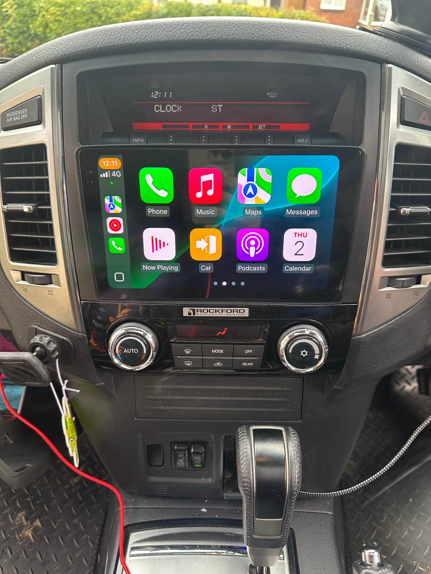 Mitsubishi Shogun 2007-2020 Wireless Apple CarPlay Upgrade Kit