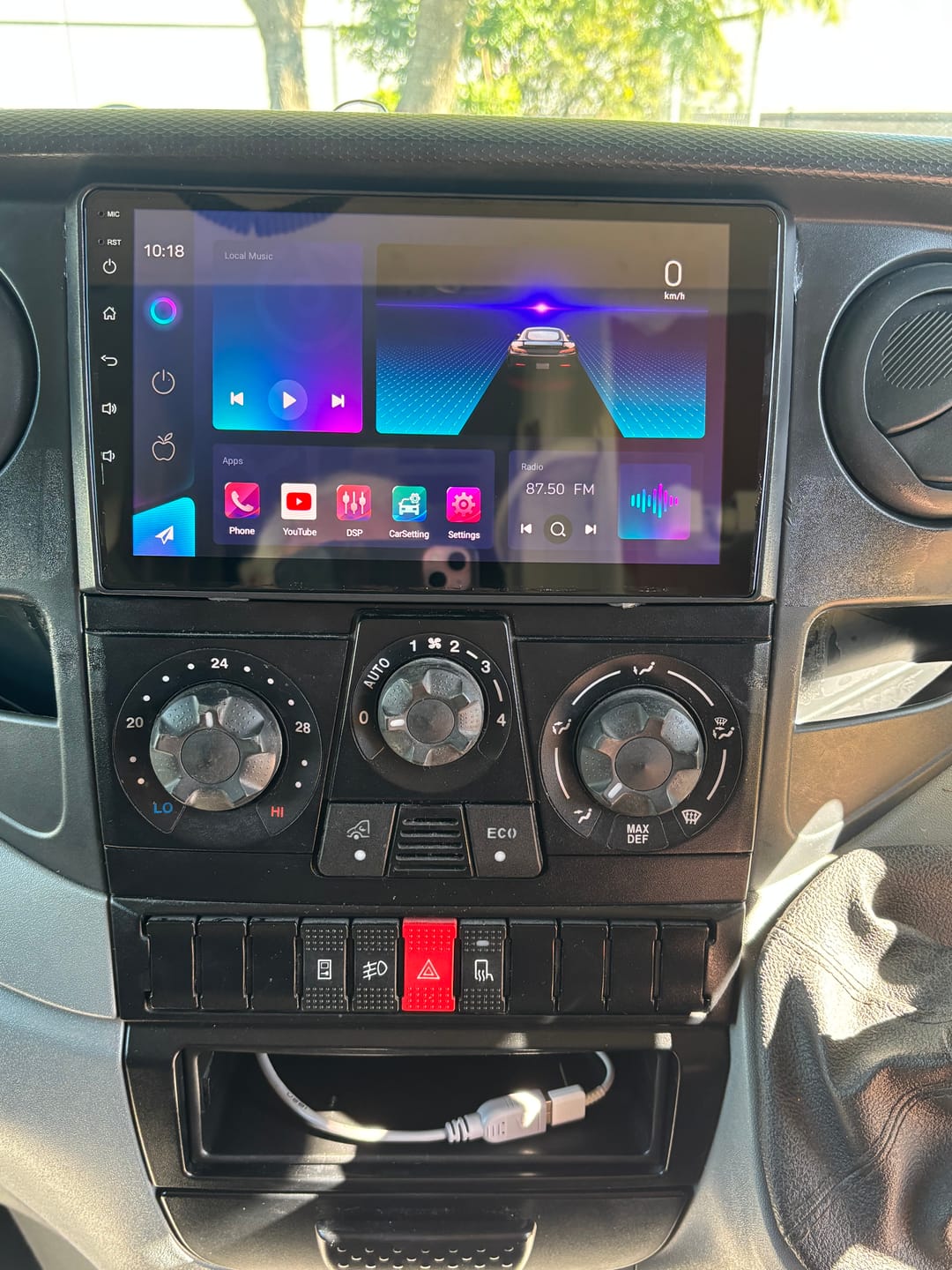 Iveco Daily 2007-2014 Wireless Apple CarPlay Upgrade Kit