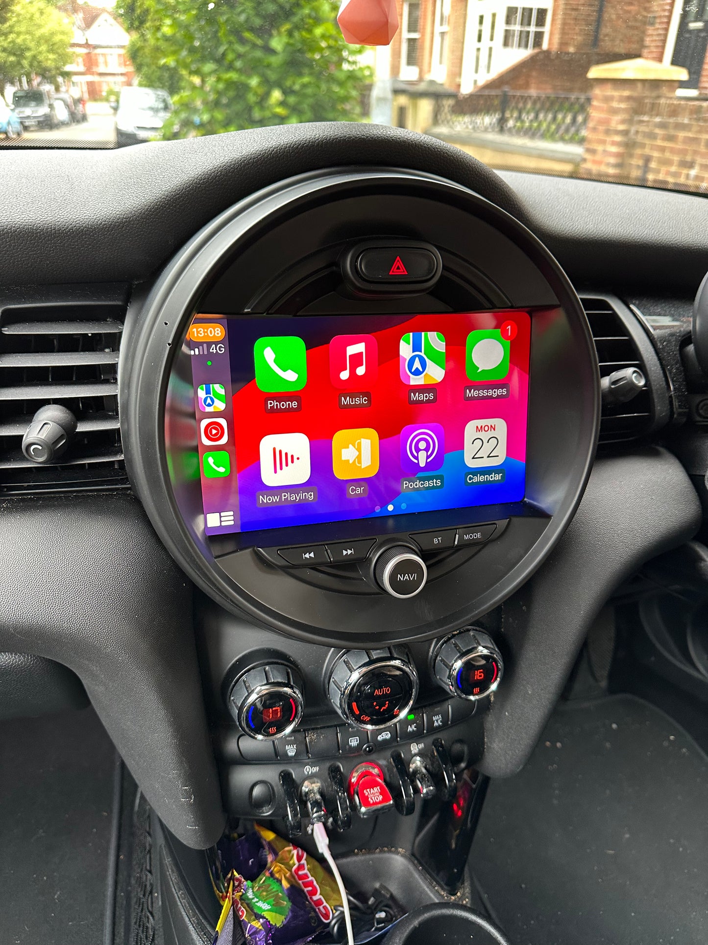 Mini Cooper Wireless Apple CarPlay Upgrade Kit