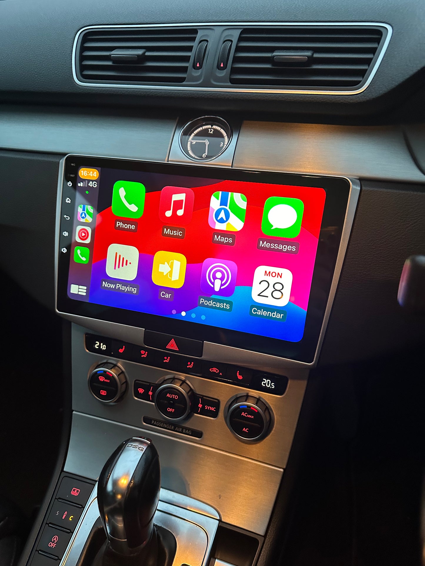 VW Passat 2006-2016 Wireless Apple CarPlay/Android Auto Upgrade Kit