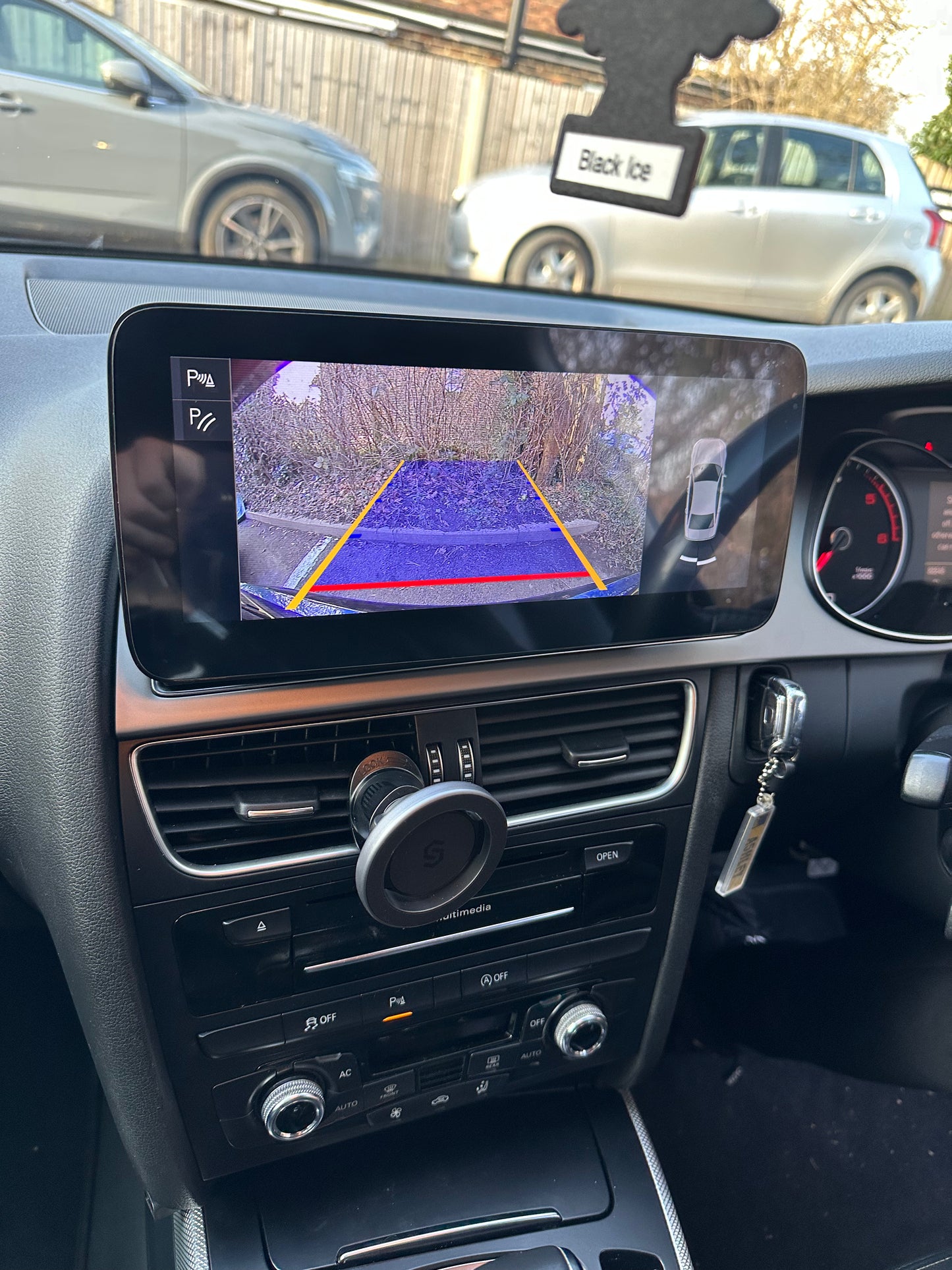 AUDI A5 (2007-2016) - PREMIUM HEAD UNIT UPGRADE KIT: RADIO INFOTAINMENT SYSTEM WITH WIRED & WIRELESS APPLE CARPLAY AND ANDROID AUTO COMPATIBILITY