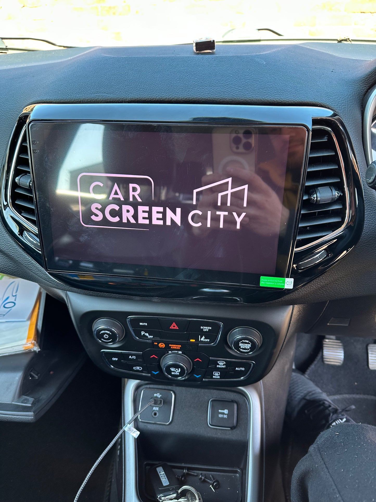 Jeep Compass/Patriot 2017-2019 Wireless Apple CarPlay/Android Auto Upgrade Kit