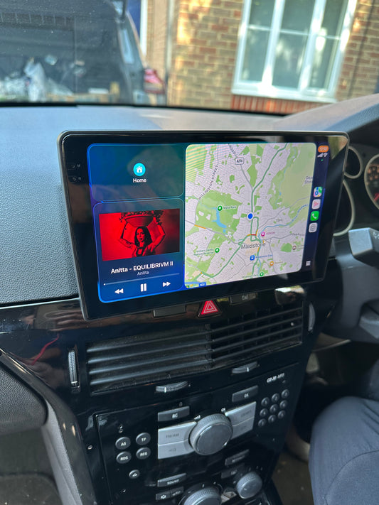 Vauxhall Astra 2004-2010 Wireless Apple CarPlay Upgrade Kit