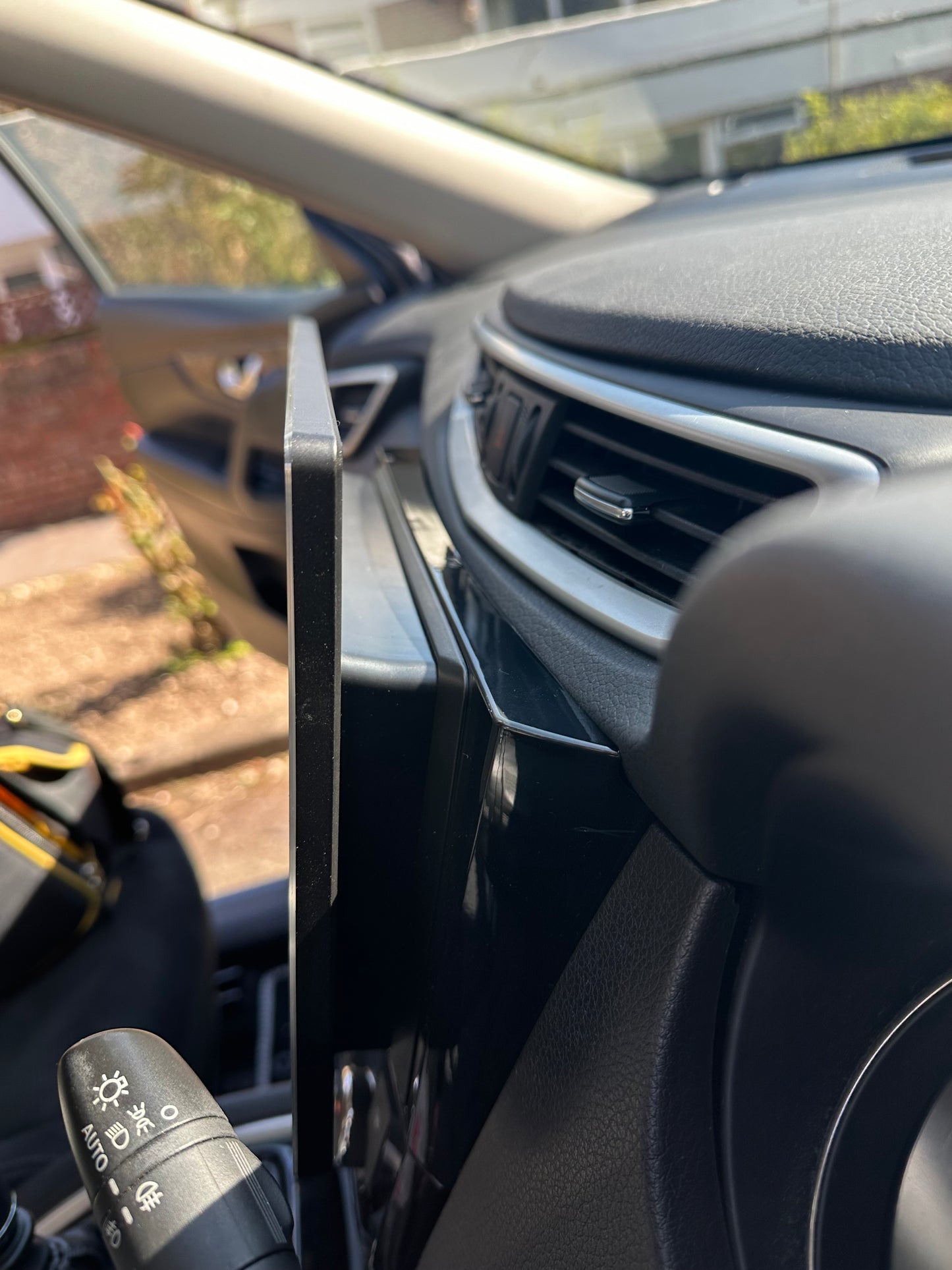 Nissan Qashqai 2014-2021 Wireless Apple CarPlay Upgrade Kit