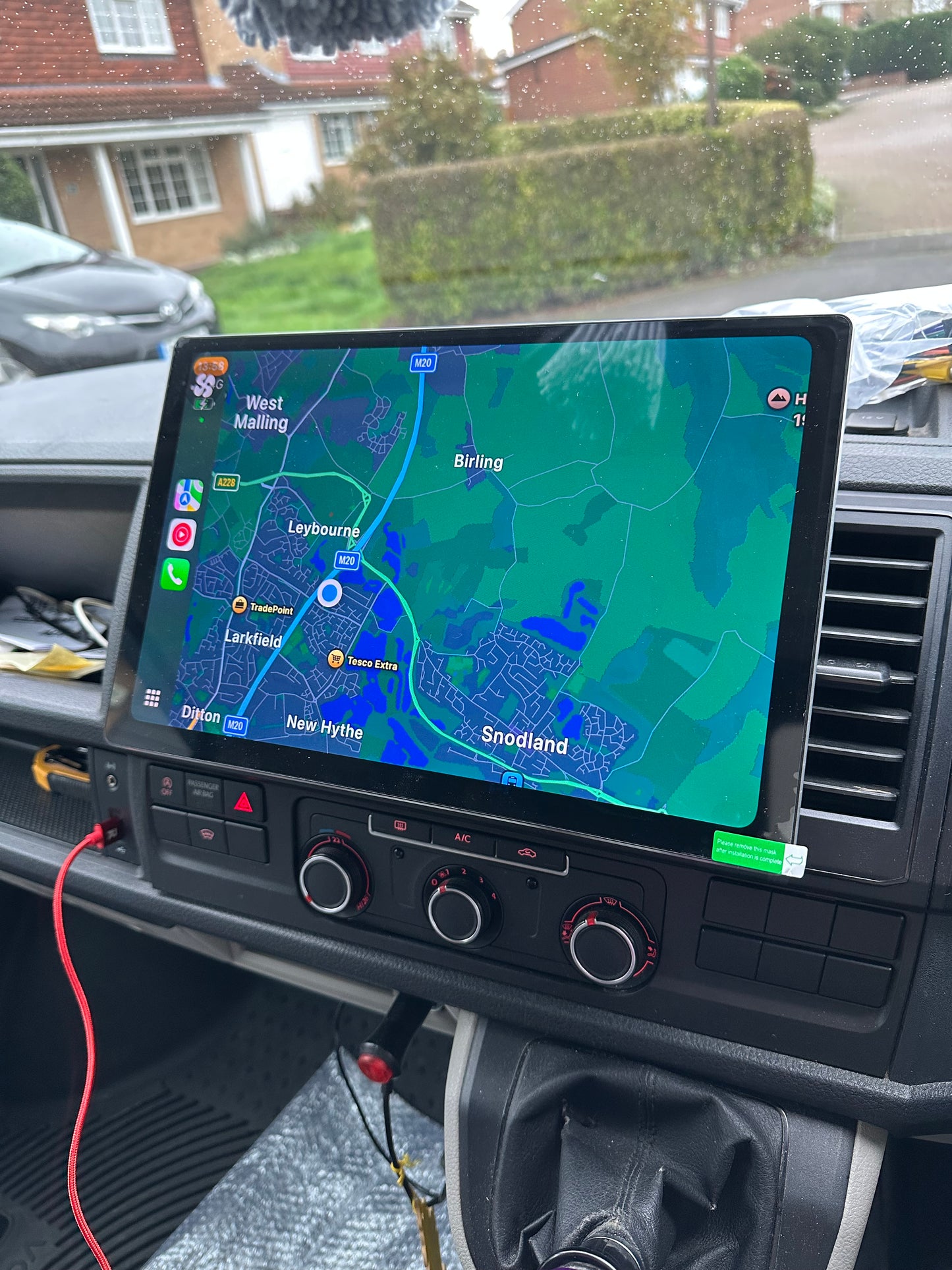 13.3 Inch Car Tablet - Wireless Apple CarPlay/Android Auto