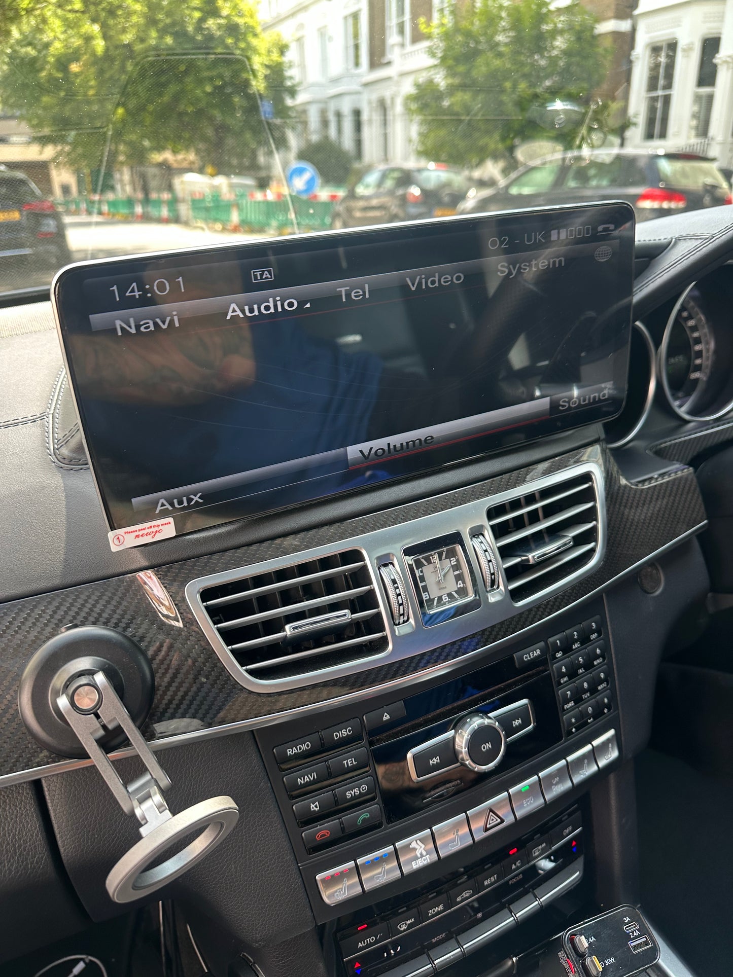 Mercedes E Class 2009-2017 W212/W207/C207 Wireless Apple CarPlay Touchscreen Kit