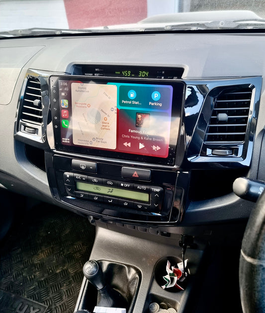 TOYOTA HILUX 2005-2014 - PREMIUM HEAD UNIT UPGRADE KIT: RADIO INFOTAINMENT SYSTEM WITH WIRED & WIRELESS APPLE CARPLAY AND ANDROID AUTO COMPATIBILITY