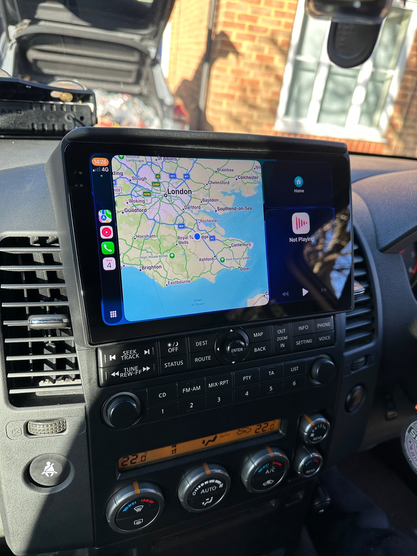 Nissan Pathfinder 2005-2015 Wireless Apple CarPlay Upgrade Kit