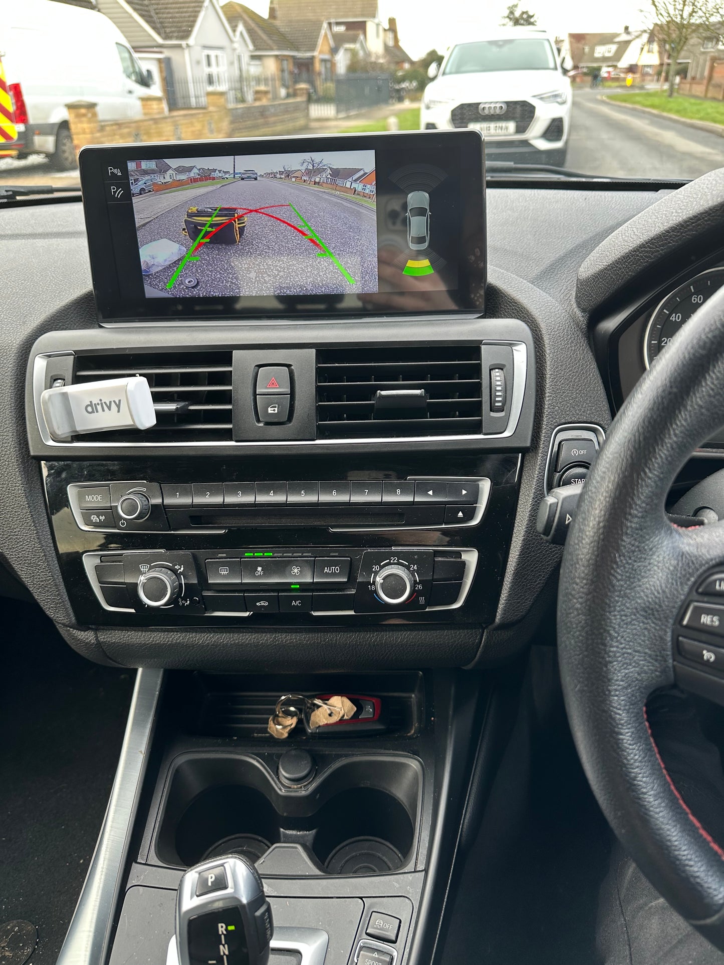 BMW 1 SERIES 2011-2019 (F20/F21) - PREMIUM HEAD UNIT UPGRADE KIT: RADIO INFOTAINMENT SYSTEM WITH WIRELESS APPLE CARPLAY AND ANDROID AUTO COMPATIBILITY