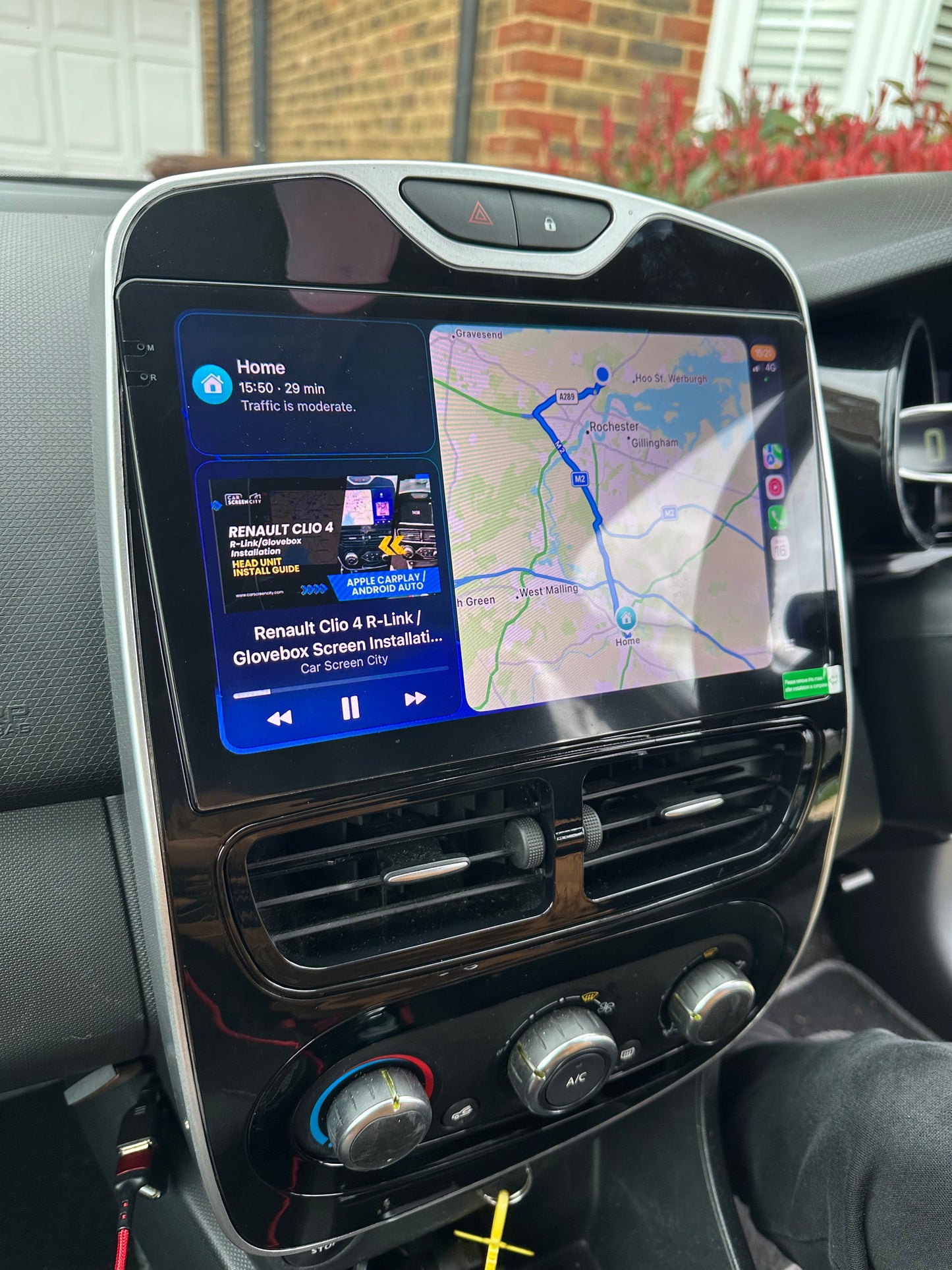 Renault Clio 2012-2019 Wireless Apple CarPlay Upgrade Kit