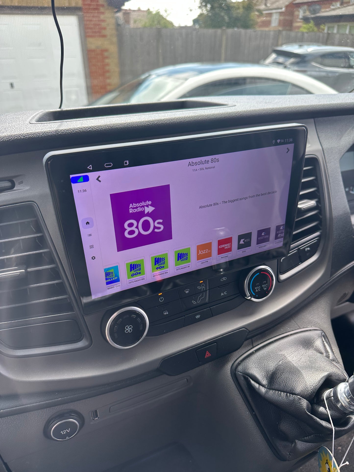 FORD TRANSIT MK-9 / TRANSIT CUSTOM (2018-2024) - Full Touchscreen Upgrade Kit - Wireless Apple CarPlay / Wireless Android Auto