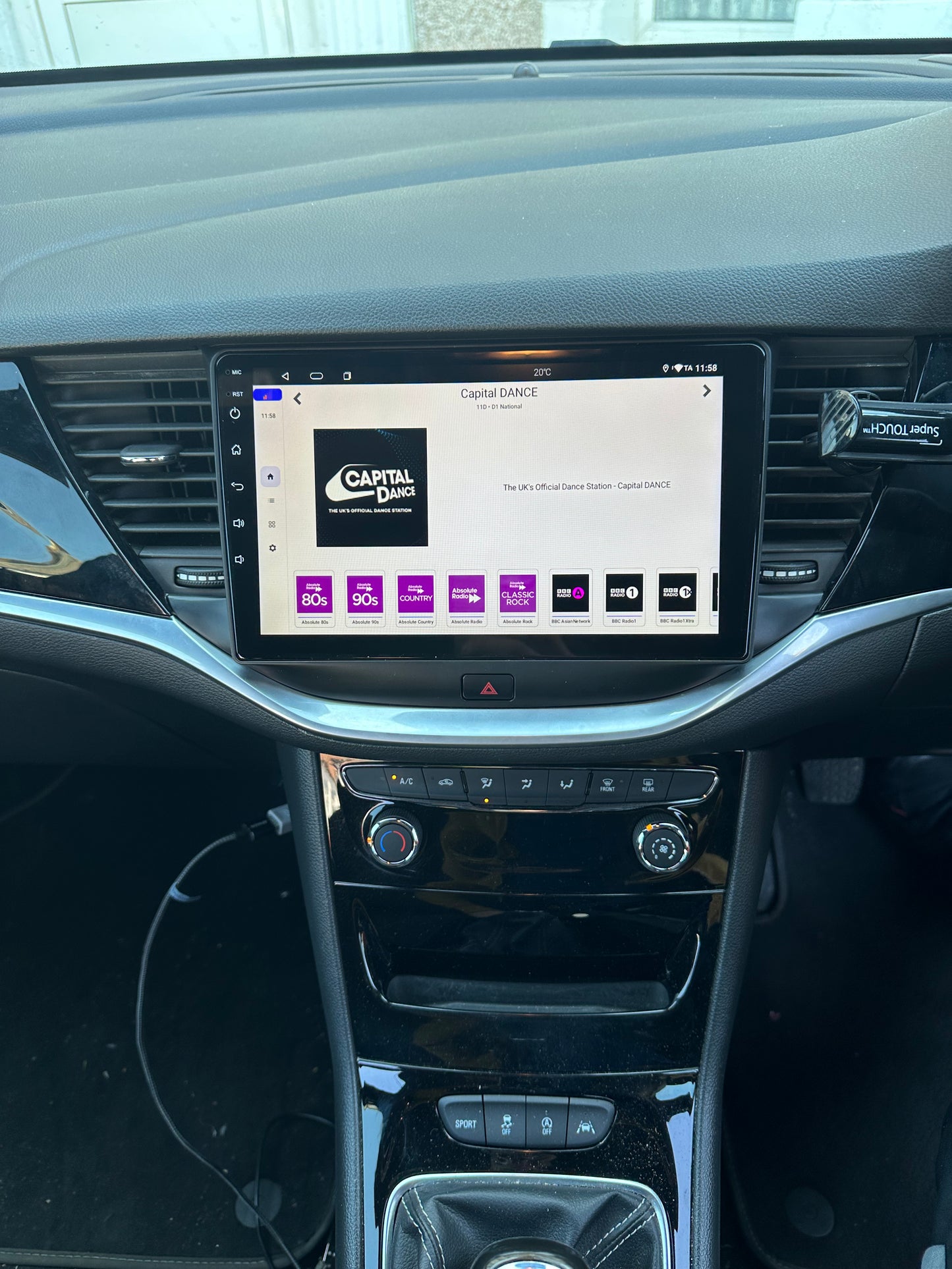 Vauxhall Astra K 2015-2022 Wireless Apple CarPlay Upgrade Kit