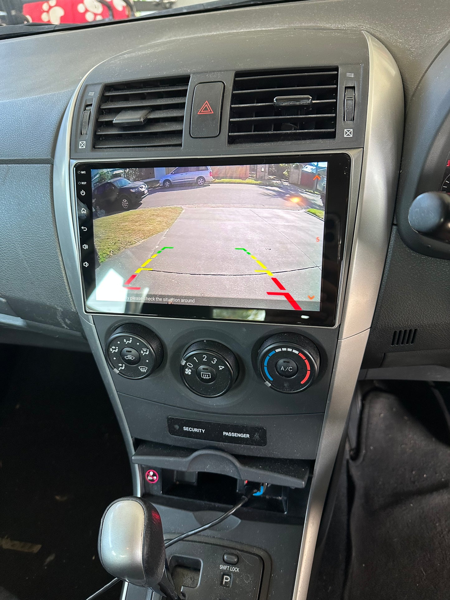 Toyota Auris/Corolla Saloon 2007-2011 Wireless Apple CarPlay/Android Auto Upgrade Kit