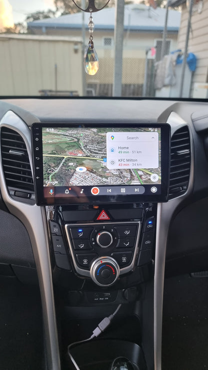 HYUNDAI i30 2012-2017 - PREMIUM HEAD UNIT UPGRADE KIT: RADIO INFOTAINMENT SYSTEM WITH WIRED & WIRELESS APPLE CARPLAY AND ANDROID AUTO COMPATIBILITY