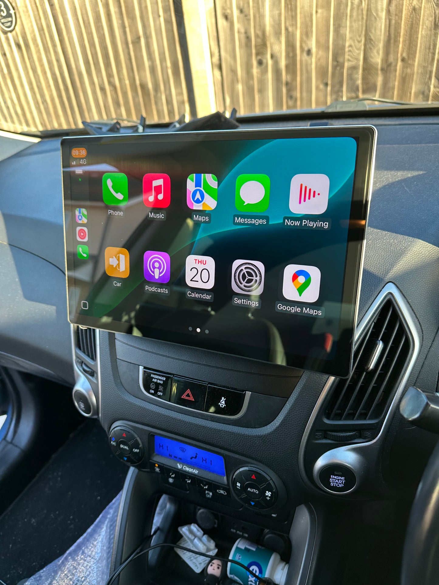 Hyundai IX35/Tucson 2009-2015 Wireless Apple CarPlay Upgrade Kit