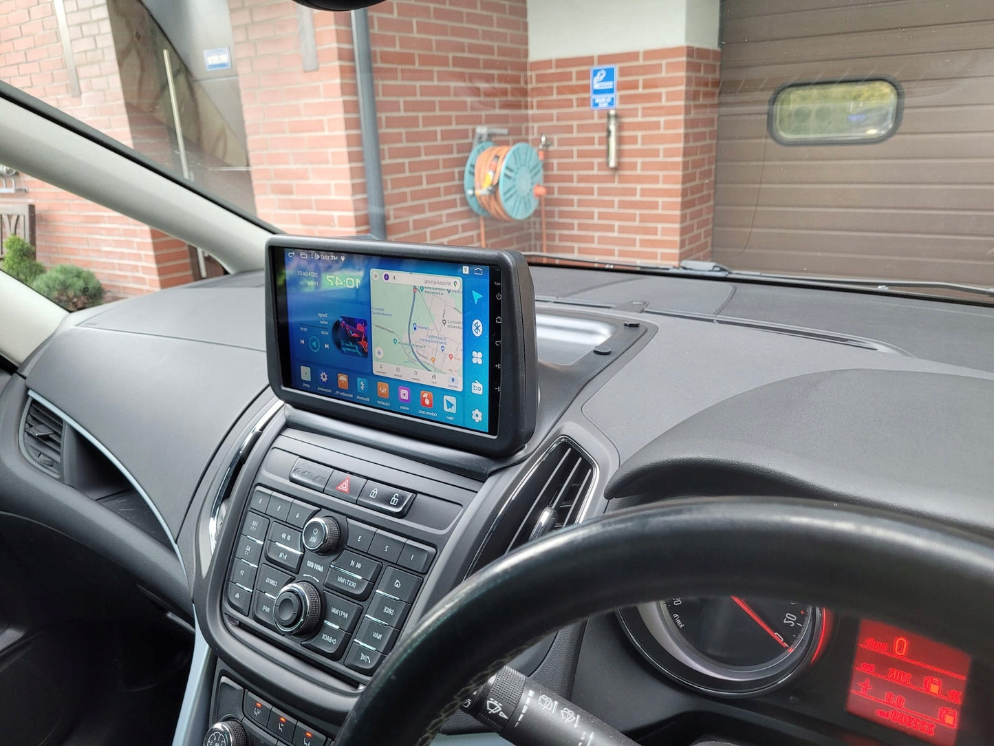 Vauxhall Zafira 2011-2016 Wireless Apple CarPlay/Android Auto Upgrade Kit
