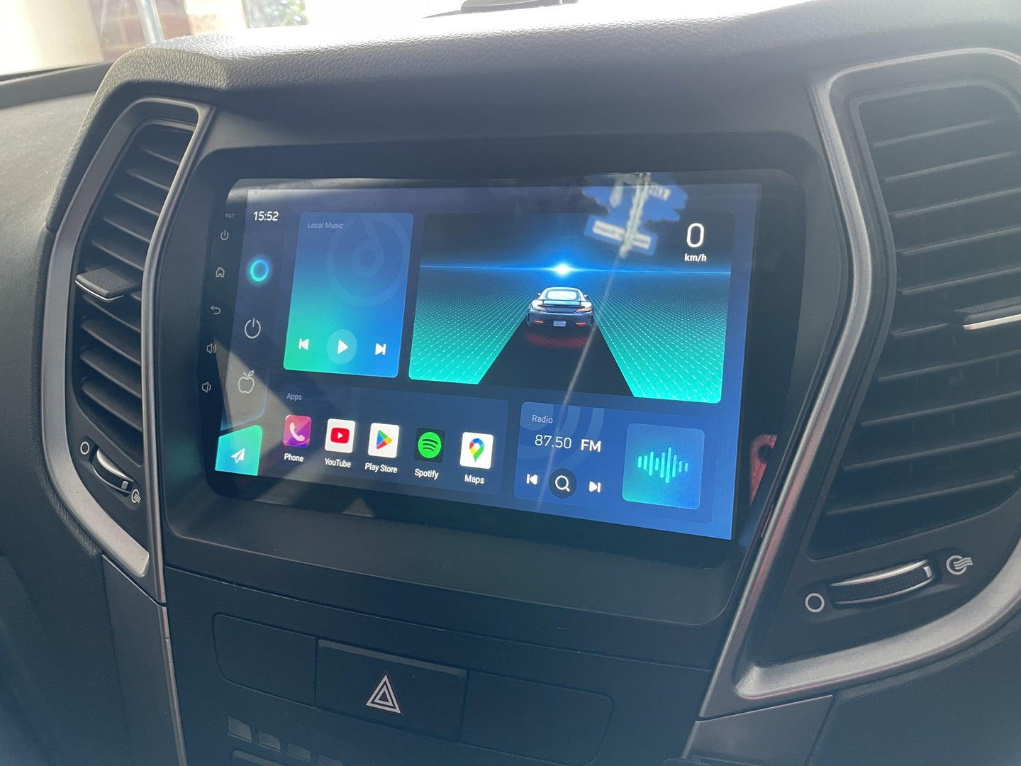 Hyundai Santa Fe 2013-2017 Wireless Apple CarPlay Upgrade Kit