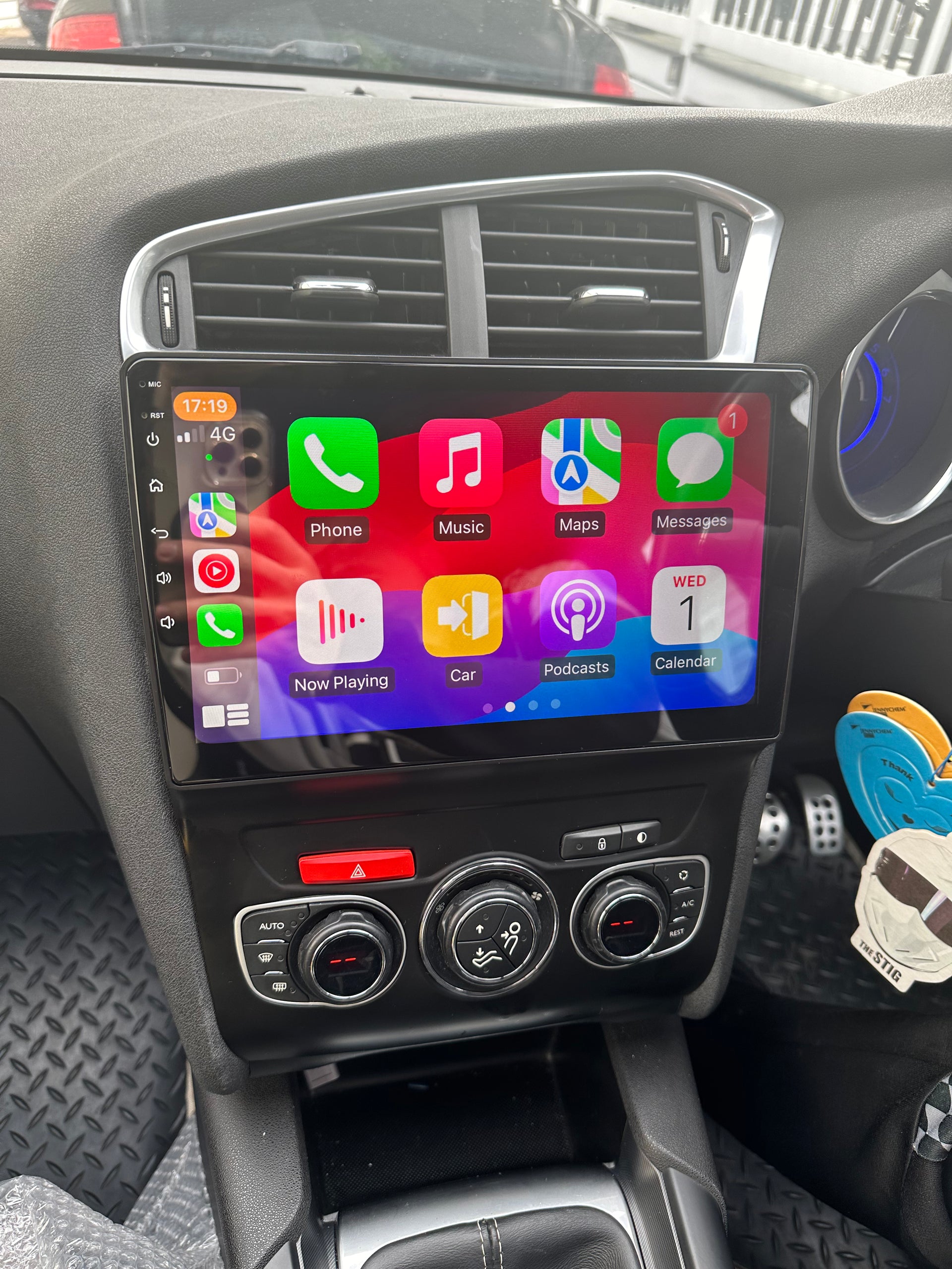 citroen c4 cactus carplay upgrade Citroen C4/C4L/DS4 2011-2018 Wireless Apple CarPlay Upgrade Kit