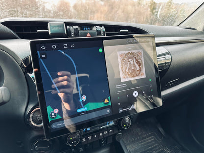 Toyota Hilux 2015-2023 Wireless Apple CarPlay Upgrade Kit