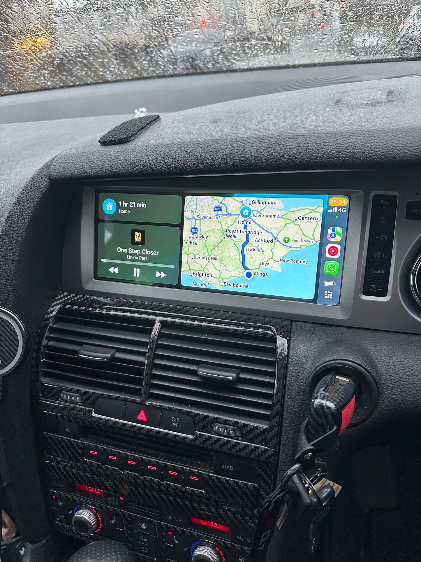AUDI Q7/SQ7 (2006-2015) - ANDROID 13 PREMIUM HEAD UNIT UPGRADE KIT: RADIO INFOTAINMENT SYSTEM WITH WIRELESS APPLE CARPLAY AND ANDROID AUTO COMPATIBILITY
