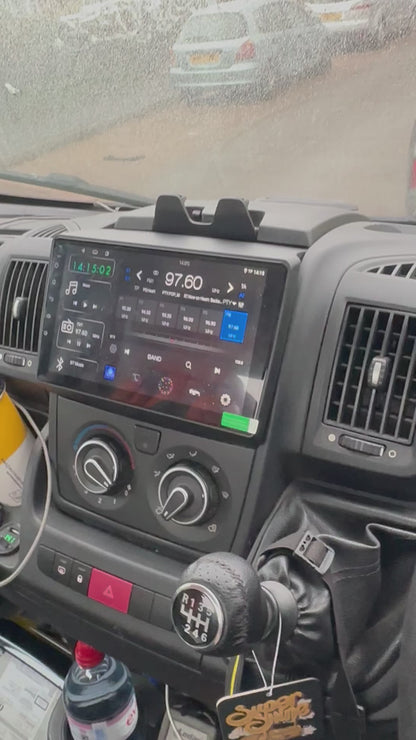 PEUGEOT BOXER 2006-2014 - PREMIUM HEAD UNIT UPGRADE KIT: RADIO INFOTAINMENT SYSTEM WITH WIRED & WIRELESS APPLE CARPLAY AND ANDROID AUTO COMPATIBILITY